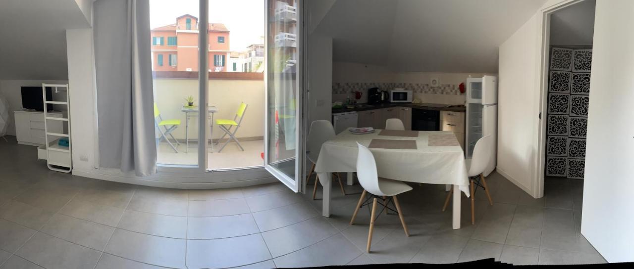 Guesthouse Villa Jung 보르디게라 외부 사진