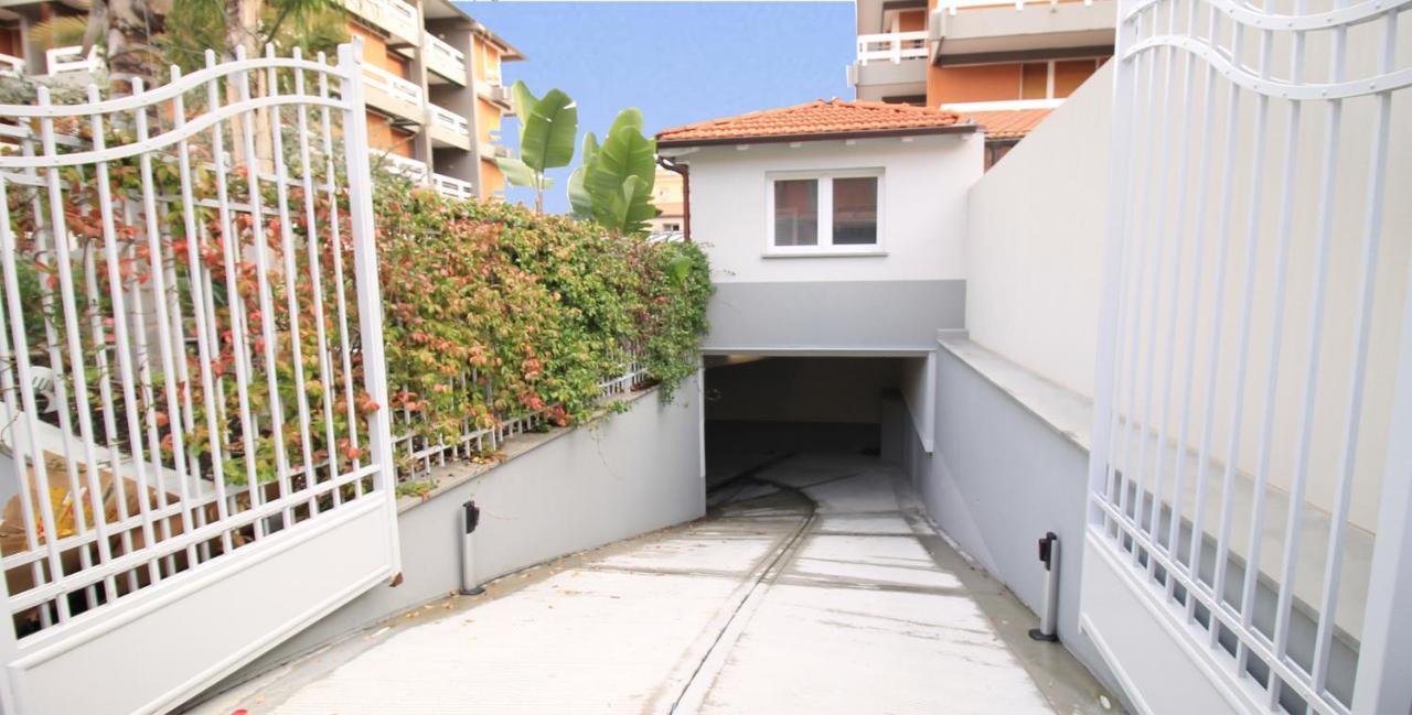 Guesthouse Villa Jung 보르디게라 외부 사진